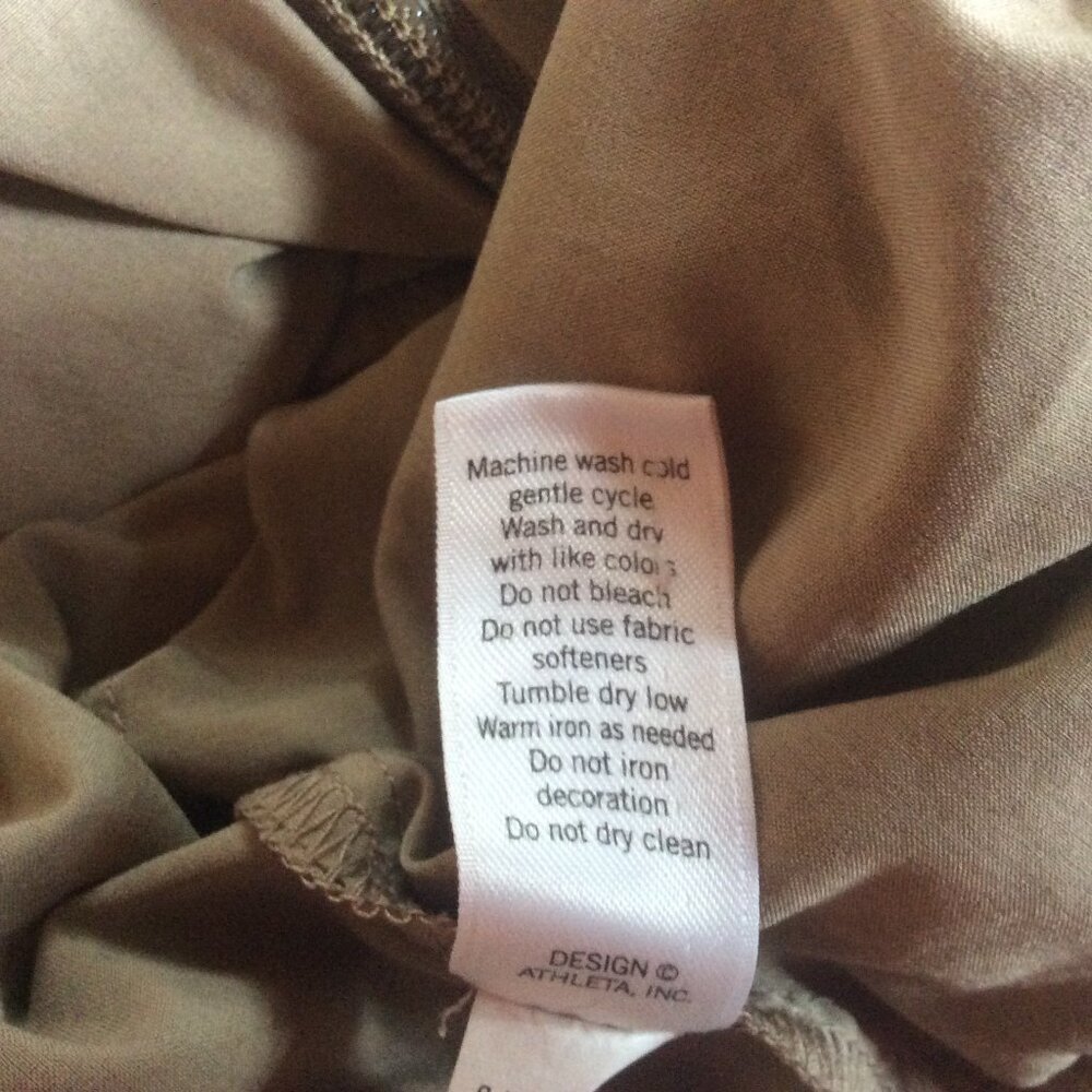 Athleta Lightweight Khaki Skort size 10 - Picture 5 of 8